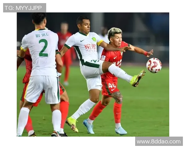 足球防护板的创新设计与应用探讨提升球员安全与比赛体验